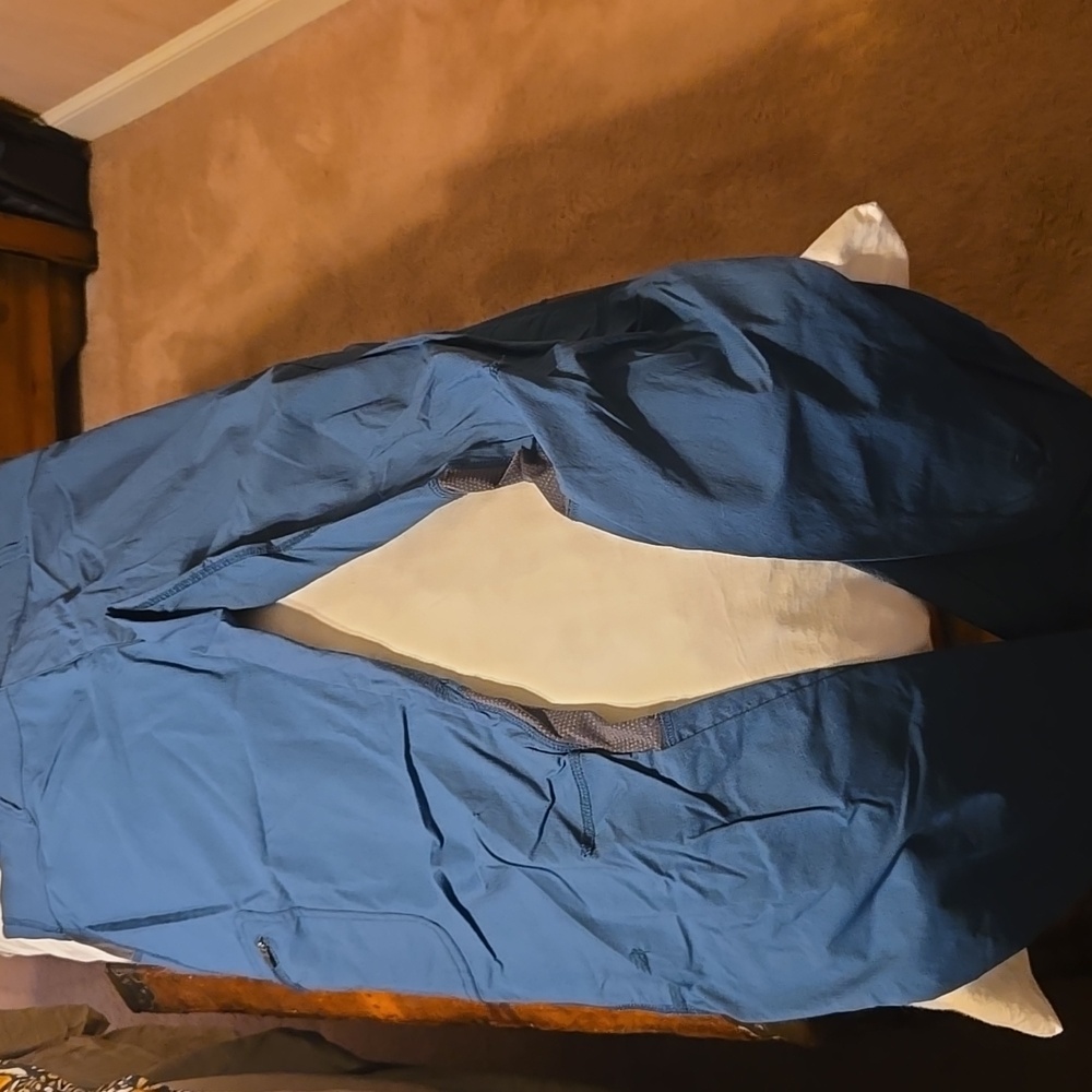 Merrell Blue Activewear Pants